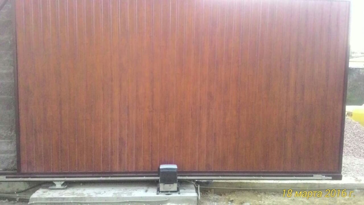 Профессиональная установка раздвижных ворот в Батайске сотрудниками компании ПКФ Автоматика. быстро, надежно, недорого. Звоните!